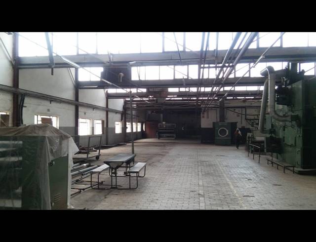 5,200M² WAREHOUSE FOR SALE IN AUREUS